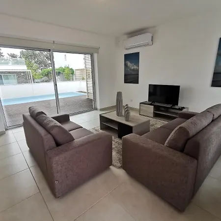 Luxury New Poseidon Plage Residences * Paphos